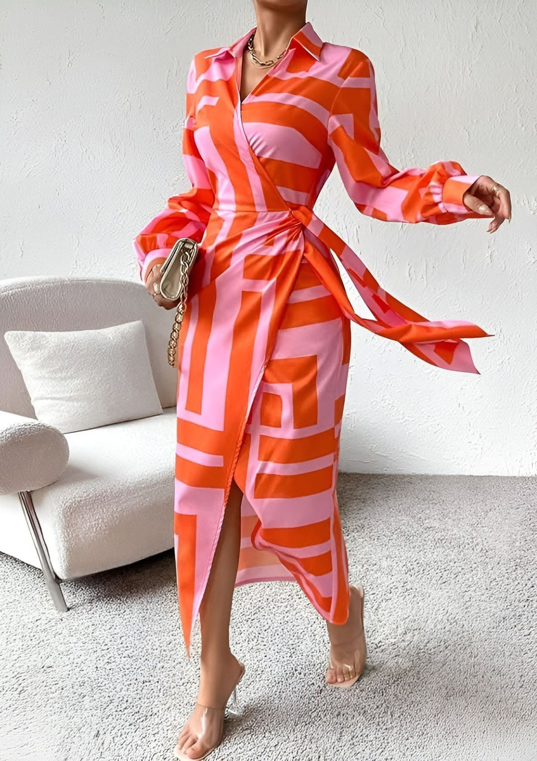 OLIVIA I BEDRUCKTES TAILLIERTES HEMDKLEID